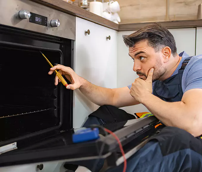 Why Carteret Households Choose Carteret Appliance Pro for Every Gas Oven Fix?